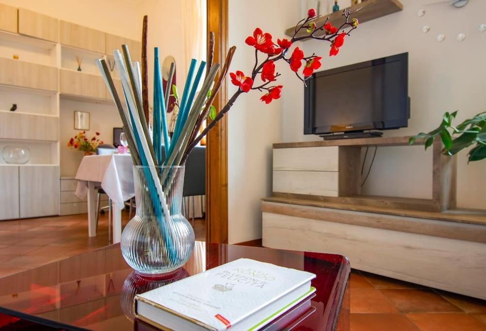 Artists House In Centre Porta Al Prato Apartment